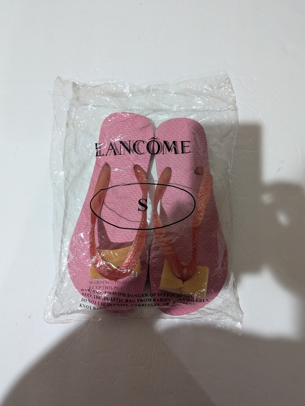NEW Lancôme Pink  Flip Flop, Sandals. Size S